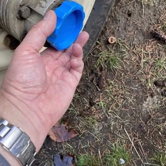 Cap Soda Covers or Manual Hub 4WD Turner Tool - Picture 10 of 10